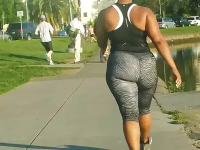 قامت افلام سكس راهبات افلام سكس راهبات ربة منزل رياضية بإغراء سكوت لاختراق حفرة لها