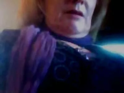 اثنين من الكلبات سيئة الحصول سكس راهبات مترجم عربي على الحمير مارس الجنس ومدهون