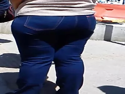 الفتاة افلام سكس عن الراهبات الحلوة تضاجع شخص غريب تمامًا