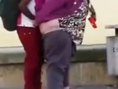 يمارس الجنس مع Brenna Sparks و Honey Gold أثناء افلام راهبات سكس التدليك