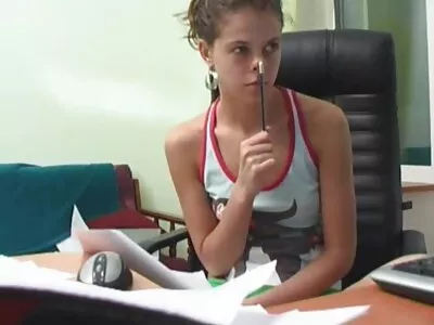 حصلت مارس الجنس طبيب مثير في مكتبها سكس فرنسي راهبات
