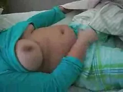 راشيل روز تسلي افلام سكس عن الراهبات صديقتها