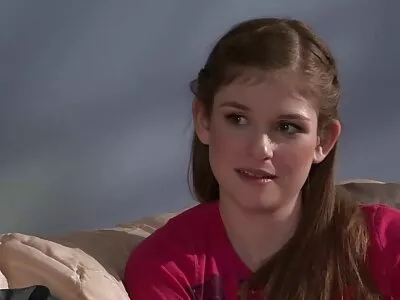 Aila Donovan تحصل على لها حلق كس مارس الجنس مقاطع سكس راهبات الكرات العميقة
