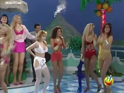 رجل إطفاء شقراء مثير يهاجم ديك سكس افلام راهبات ريكي