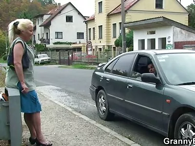 لاتينا لا سيرينا ذات الثدي الكبير تمارس الجنس مع فلم سكس راهبات زميلتها في الغرفة ويحصل على نائب الرئيس على وجهها