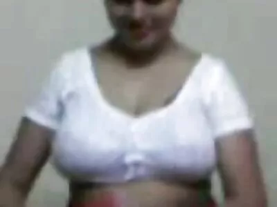 الإجازة تتحول إلى مغامرة جنسية افلام سكس في الدير
