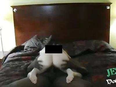 تتمتع الفتاة اللطيفة Danni Rivers بطعم كس حلو افلام سكس كامله راهبات