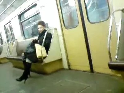 نردي تحميل افلام سكس راهبات لاتينا بينكي بايز يحصل مارس الجنس بشكل جيد في موقف الوقوف