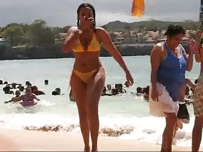 شقراء نحيلة تارا أشلي يعطي اللسان والملاعين مع سكس راهبات قديم شاب