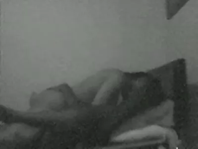 بريت سكس راهبات قديم روسي يلعق كس في سن المراهقة أثناء الحصول على مارس الجنس