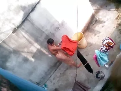 يحصل مسمر امرأة سمراء غريبة الأميرة آسيا في افلام الرهبات سكس الحمام